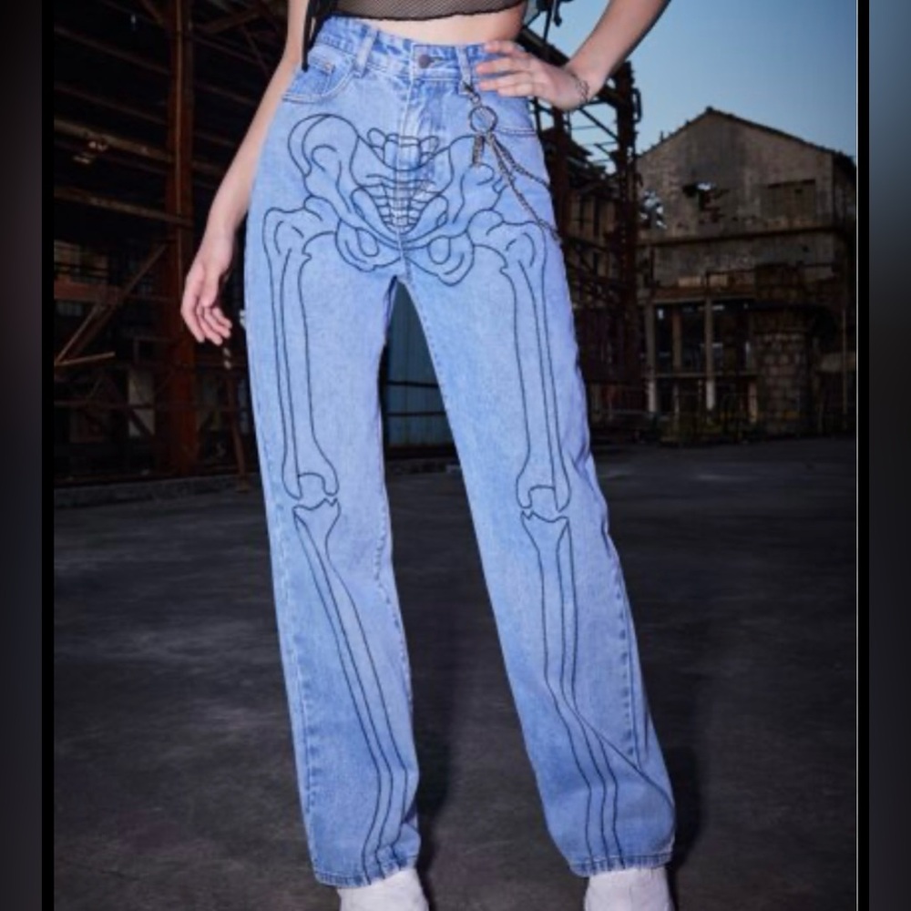 HOST PICK - Romwe Skeleton Graphic Denim Jeans